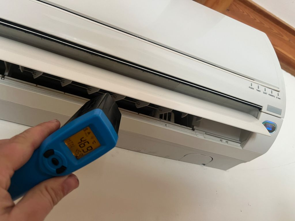 Split system air conditioning service and maintenance Melbourne